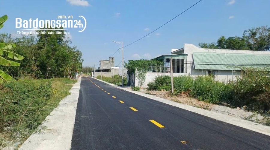Đất mặt tiền Tân Định, Bến Cát, 186m², thổ cư 60m², giá từ 1.4x tỷ