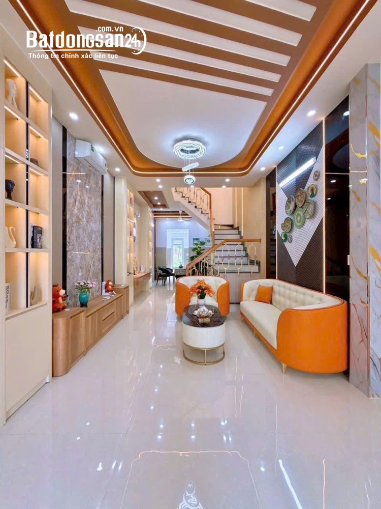 BÁN GẤP! Nhà 120m², 1 trệt 1 lầu, 3PN, sổ hồng riêng chỉ 2 tỷ, trung tâm Thủ Dầu Một