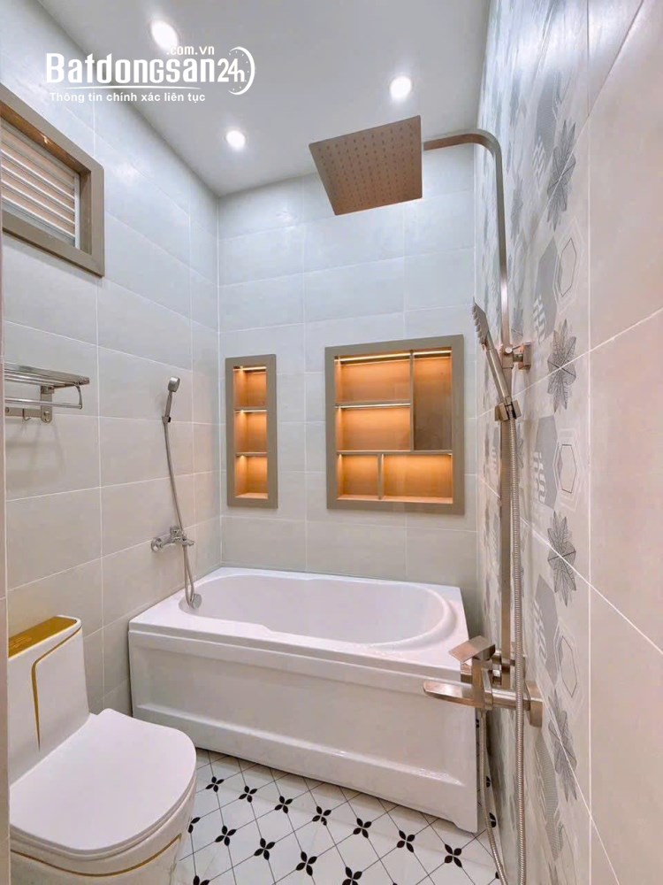 BÁN GẤP! Nhà 120m², 1 trệt 1 lầu, 3PN, sổ hồng riêng chỉ 2 tỷ, trung tâm Thủ Dầu Một
