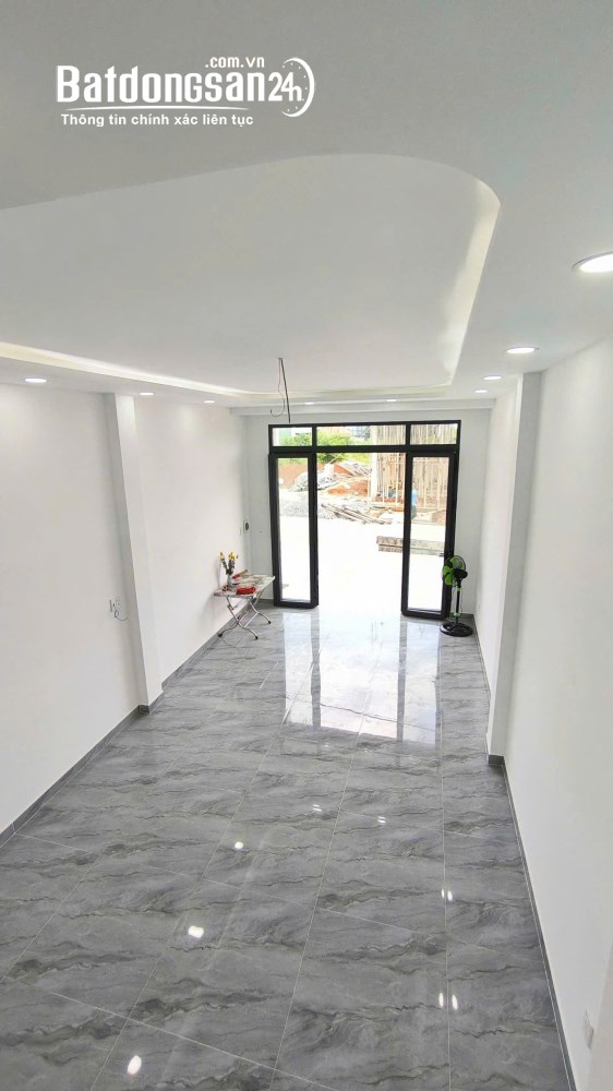 Nhà Thủ Dầu Một 120m², 3PN 2WC, pháp lý hoàn chỉnh, hoàn công đầy đủ, hỗ trợ vay 70%.