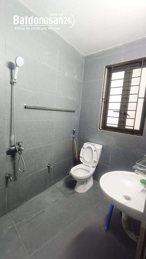 Nhà Phố Phương Mai, Đống Đa, 26m², 6 tầng, sổ đỏ chính chủ, hơn 7 tỷ.