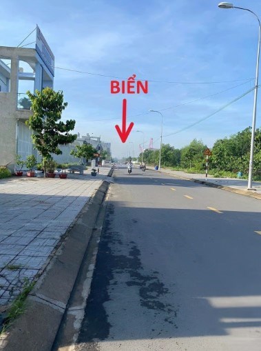Đất Quất Lâm 180m², mặt tiền 12m, trục chính kinh doanh, giá 1.95 tỷ.