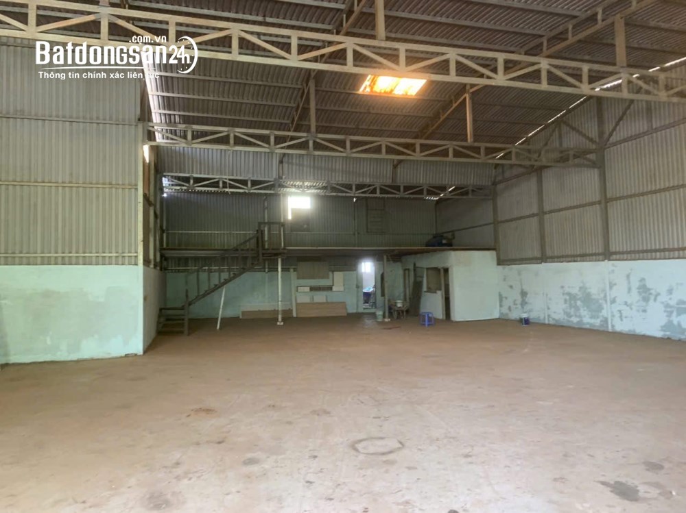 Cho thuê kho xưởng An Phú Đông, Quận 12 gần TL31, DT16x25m, tải 5 tấn, 27 triệu/tháng.