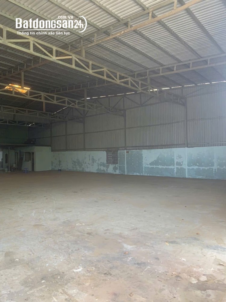 Cho thuê kho xưởng An Phú Đông, Quận 12 gần TL31, DT16x25m, tải 5 tấn, 27 triệu/tháng.