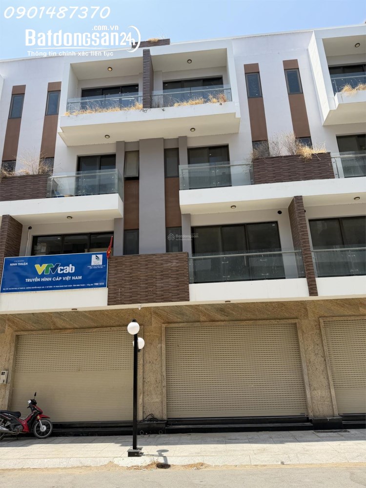 Phan Rang townhouse 4 tầng, gần biển Bình Sơn - Ninh Chữ, giá 5,4 tỷ.