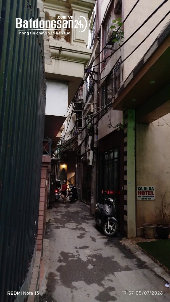 Nhật Chiêu nhà gần Hồ Tây, 36m², 5 tầng, ngõ ô tô vào, mặt tiền 4m, giá 12,5 tỷ.