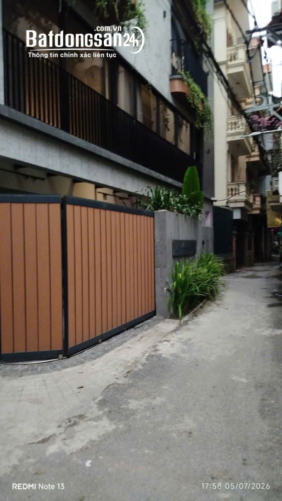 Nhật Chiêu nhà gần Hồ Tây, 36m², 5 tầng, ngõ ô tô vào, mặt tiền 4m, giá 12,5 tỷ.