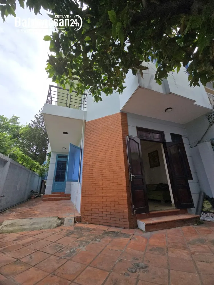 Bán nhà Trương Công Định, P. Bảy Hiền, TP Hồ Chí Minh, 99m², 1 trệt 2 lầu, sổ hồng chính chủ.