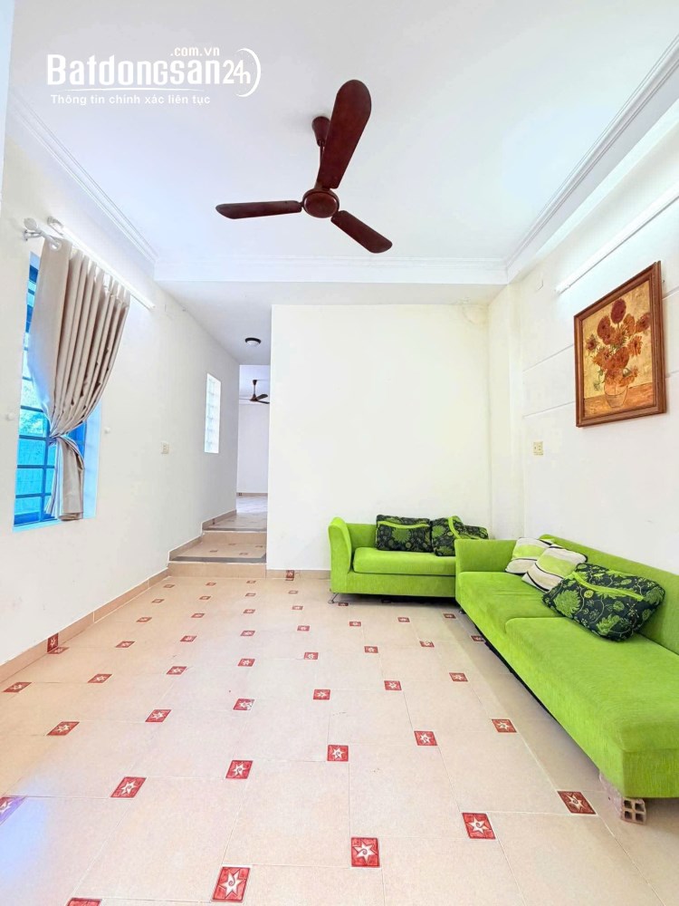 Bán nhà Trương Công Định, P. Bảy Hiền, TP Hồ Chí Minh, 99m², 1 trệt 2 lầu, sổ hồng chính chủ.