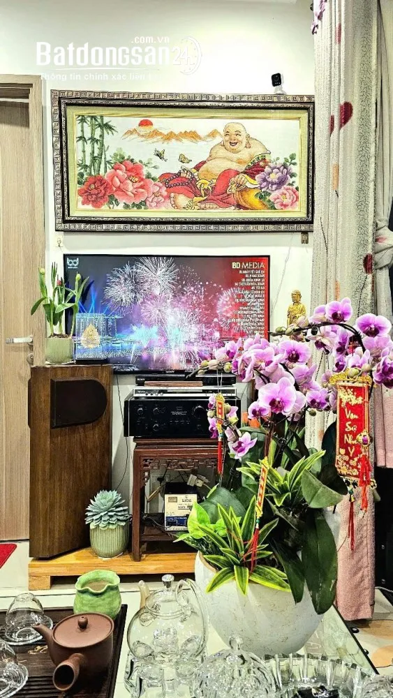 Căn hộ Vin Ocean Park 67,4m², full nội thất, tầng trung thoáng mát, giá 3,56 tỷ.