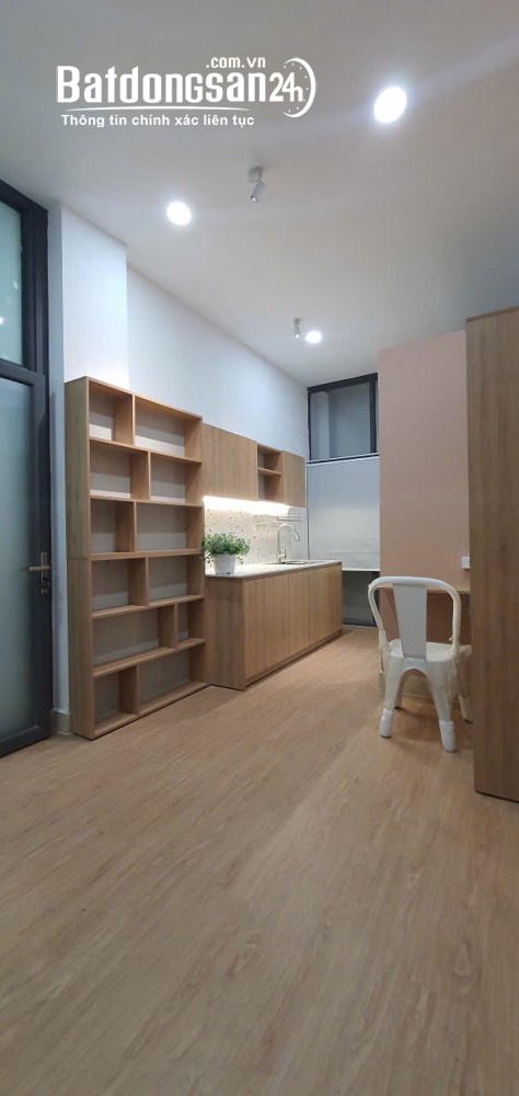 Bán tòa căn hộ dịch vụ Quận 7, giá 36 tỷ, mặt tiền đường số 23, thu nhập cao.
