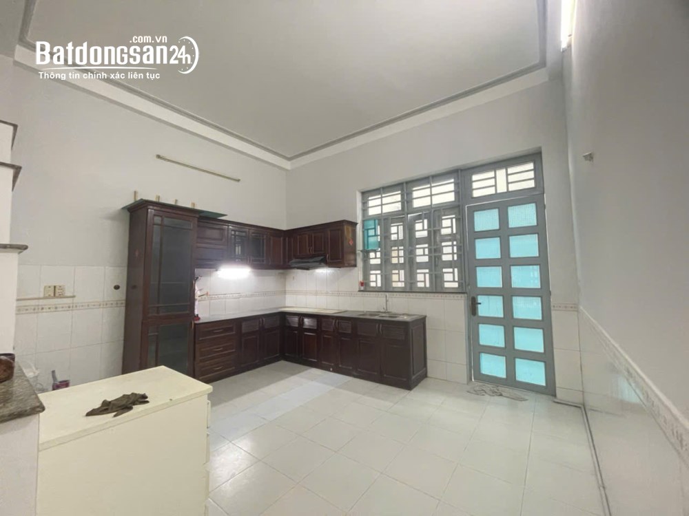 Nhà phố Tân Quy, Quận 7, diện tích rộng, hẻm xe hơi, giá tốt 11,9 tỷ.