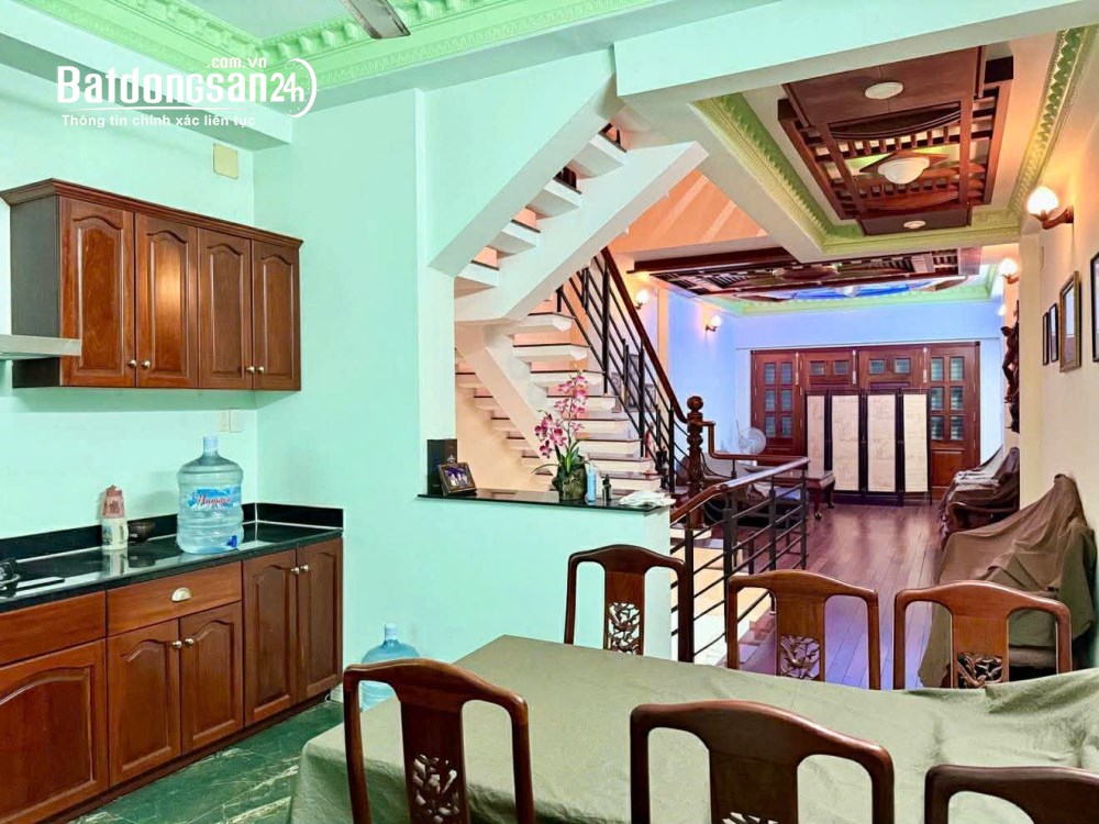 Nhà hẻm ô tô, 70m², sổ hồng chính chủ, kinh doanh tốt, 4 tầng, P. Phú Thạnh (Q Tân Phú cũ).