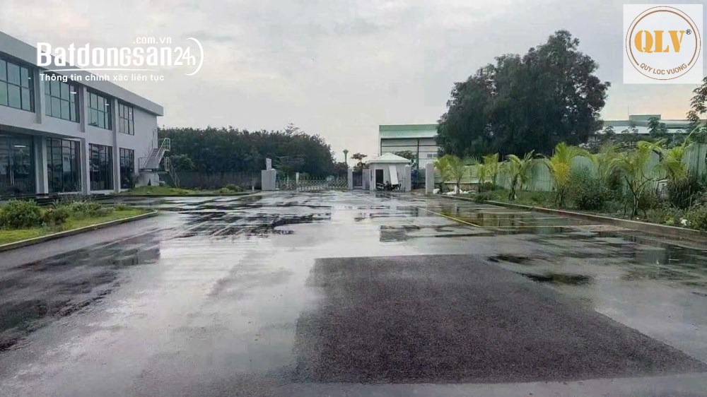 Nhà kho xưởng Bến Cát 12.000m², văn phòng 300m², vị trí kết nối khu công nghiệp.
