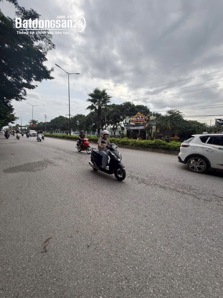  Đất mặt đường, 200m², mặt tiền 10m, kinh doanh, giá đầu tư, Phường Tứ Minh, Hải Phòng.