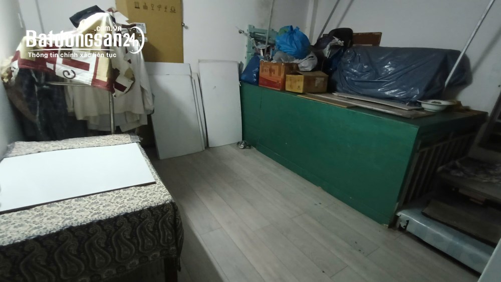 Bán nhà Nguyễn Văn Đậu, Bình Thạnh, 45m2, nở hậu 5.6m, sân rộng đậu xe tải, giá tốt.