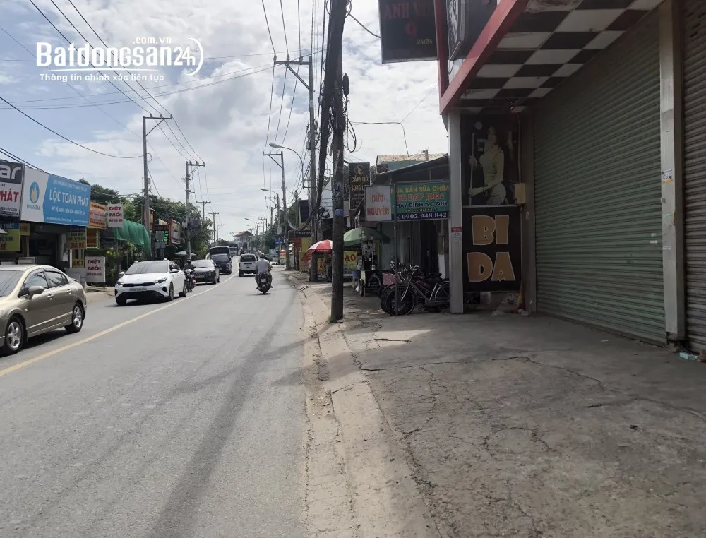 Cho thuê mặt tiền Hà Huy Giáp, P.  An Phú Đông 540m², gần Cao đẳng Điện Lực, giá 55 triệu/tháng.