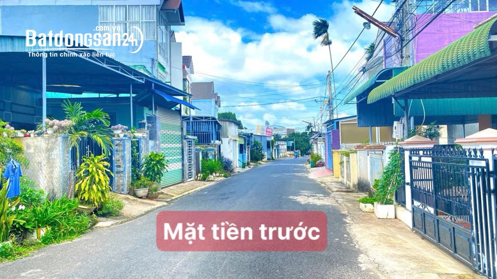 Chính chủ bán lô đất 2 mặt tiền Nguyễn Thị Minh Khai, Đức Trọng, 246m², 219m² thổ cư, giá 7 tỷ.