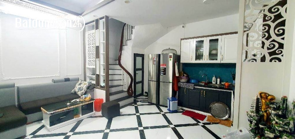 Bán nhà Xuân Phương, P. Xuân Phương, Hà Nội, 30m², 7.x tỷ, ô tô đỗ cửa, khu dân cư văn minh.