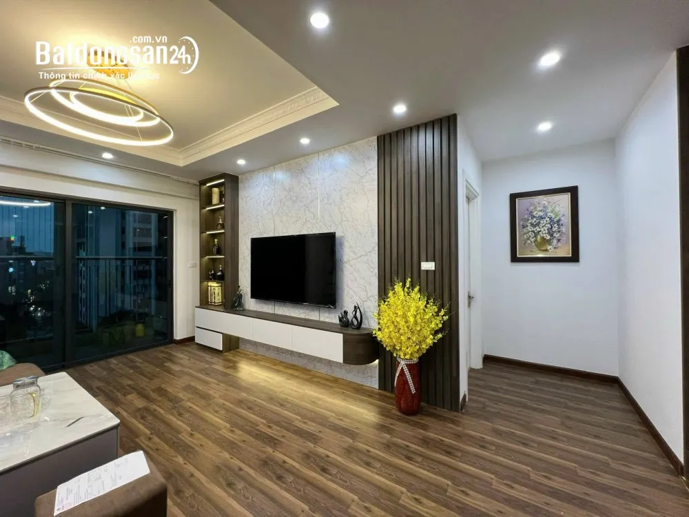 Bán gấp căn hộ chung cư Nam Cường ngõ 234 Hoàng Quốc Việt – 2 ngủ và 3 ngủ - Giá rẻ.