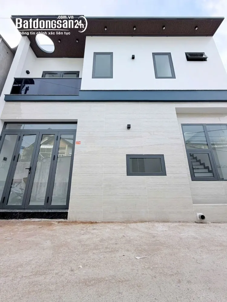 Nhà sổ hồng, hoàn công, Phường Trấn Biên, Đồng Nai, DT 42m², đường ô tô, 1 trệt 1 lầu.
