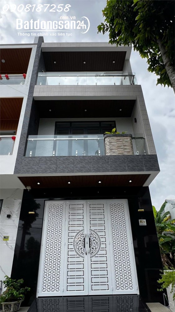 Chính chủ bán nhà KDC Nông Thổ Sản, Phường Hưng Phú, Tp Cần Thơ, DT 120m2, giá 5,339 tỷ.