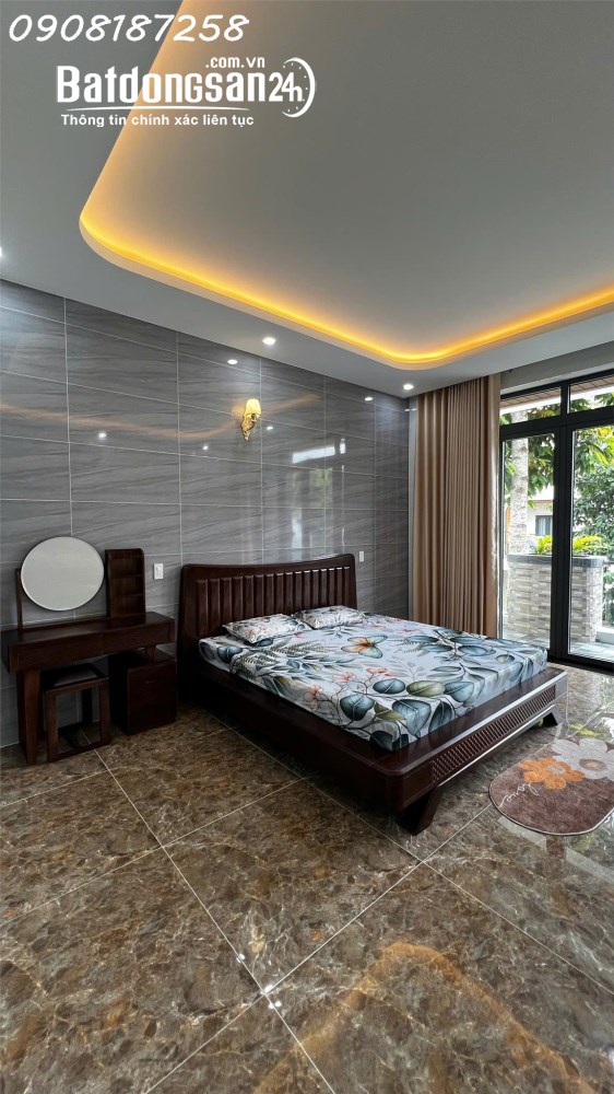 Chính chủ bán nhà KDC Nông Thổ Sản, Phường Hưng Phú, Tp Cần Thơ, DT 120m2, giá 5,339 tỷ.