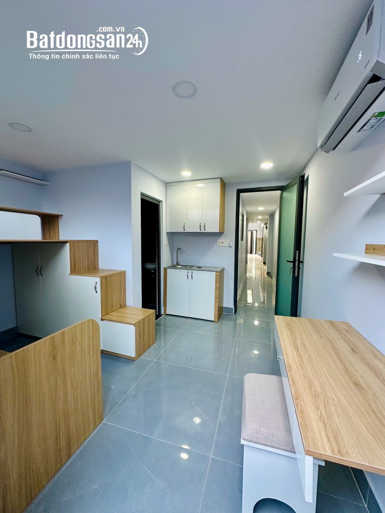 14 phòng CHDV Trường Thọ Thủ Đức, 102m², 5 tầng, dòng tiền 700 triệu/năm.
