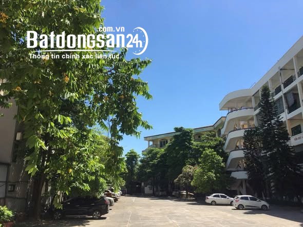 Chuyển nhượng trường đào tạo 4.939m² tại Long Biên - Sổ lâu dài - Dòng tiền 400tr/th