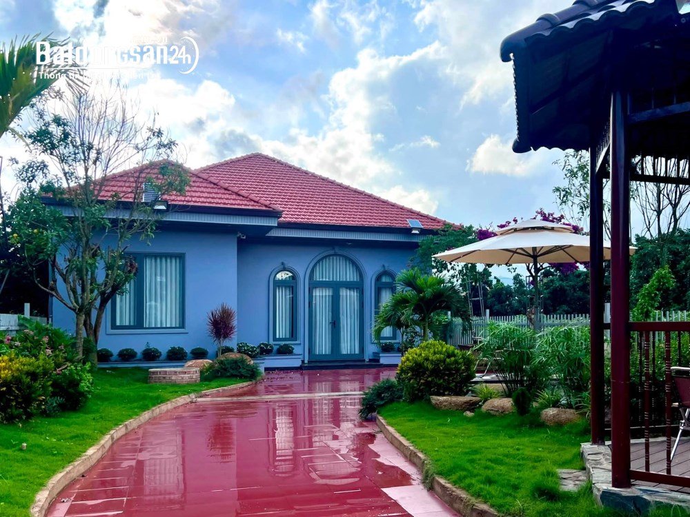 Bán nhà Phường Cam Ly, Lâm Đồng², full nội thất, sân đậu 5 ô tô, sổ riêng xây dựng.