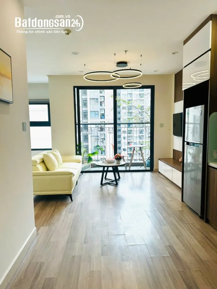 Bán căn góc 2PN+1-2WC tầng đẹp, giá chỉ 3,86 tỷ thu về, full đồ đẹp tại Vinhomes Ocean Park.
