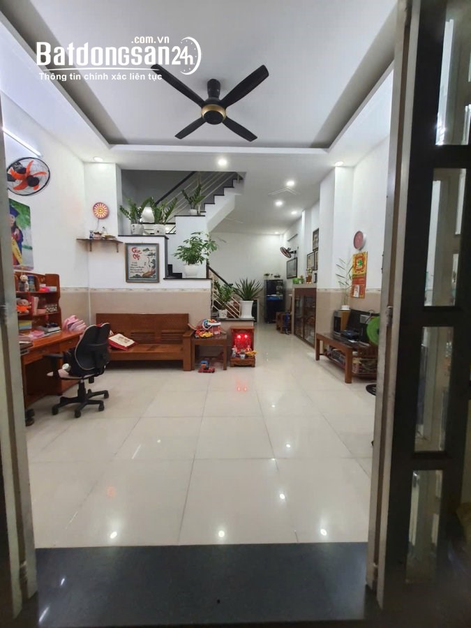 Bán nhà Phường Linh Xuân, 52,6m², nở hậu, khu dân trí cao, giá 5,8 tỷ.