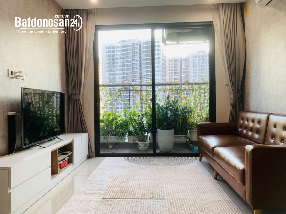 Bán căn hộ 3PN 76.4m2 tại Vinhomes Ocean Park, view bể bơi, nội thất sang trọng, giá 4.5 tỷ.