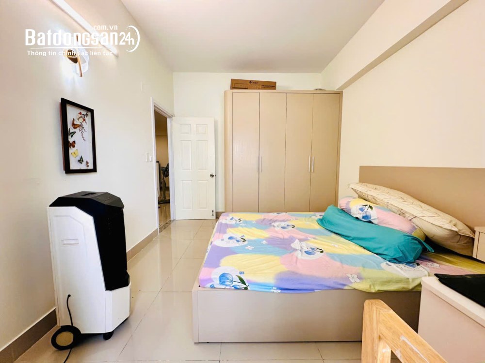 Bán gấp căn hộ 61,5m2 gần Học Viện Cán Bộ, Bình Thạnh, 2 phòng ngủ, giá 3.95 tỷ.