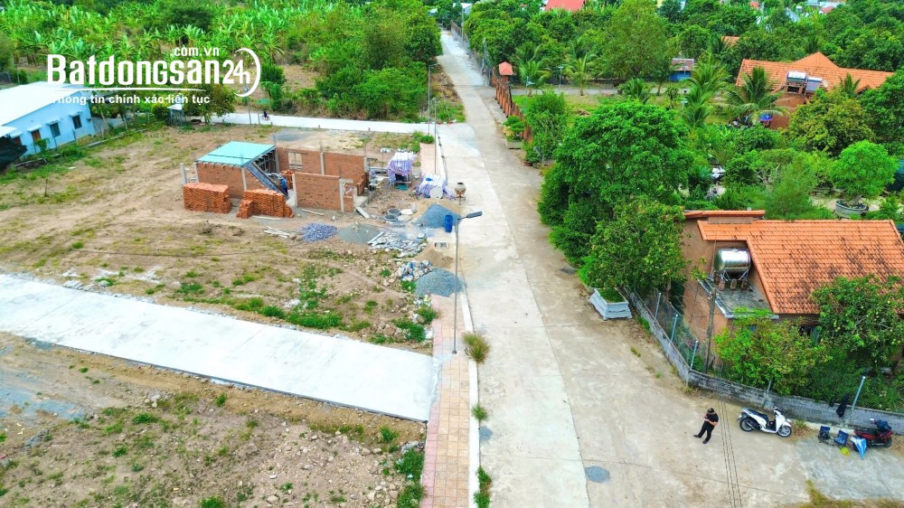 Đất 100m², 9,5 triệu/m², sổ hồng trao tay, full thổ cư, Phường Tây Nha Trang, Khánh Hòa.