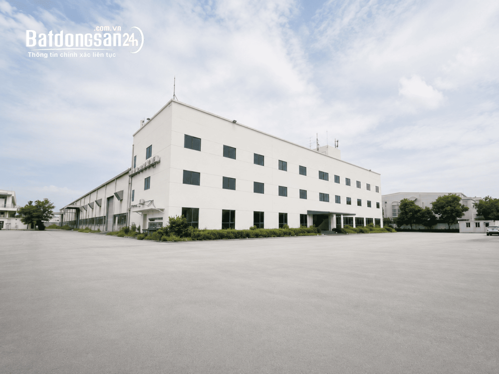 KCN Quang Minh, văn phòng 2.181m², gần Nội Bài, kết hợp kho xưởng, thuê dài hạn.