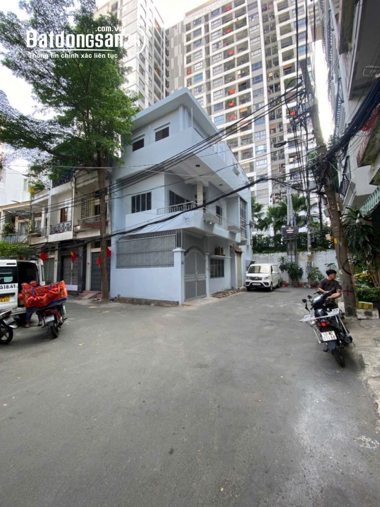 Bán nhà căn góc Yên Thế, P. Tân Sơn Hòa, TP. HCM , 63,6m2, 2 mặt tiền, hẻm xe hơi, xây 5 tầng.