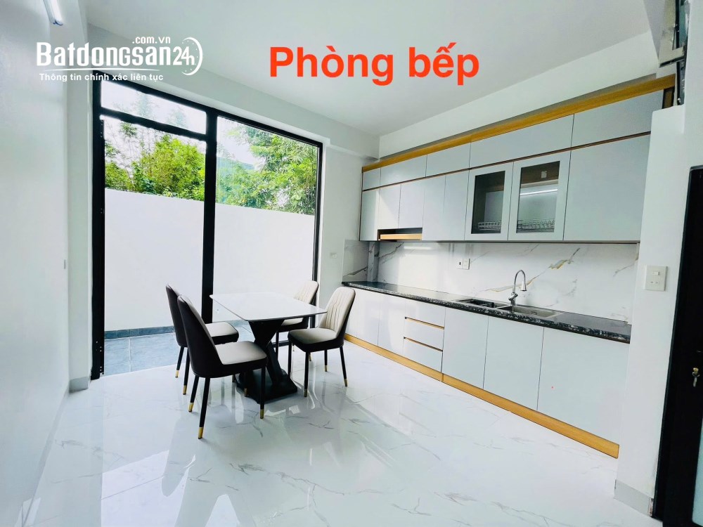 Bán nhà Nhị Châu, Hải Dương 3 tầng, 3 phòng ngủ, gần BigC, gần chợ 1,98 tỷ.