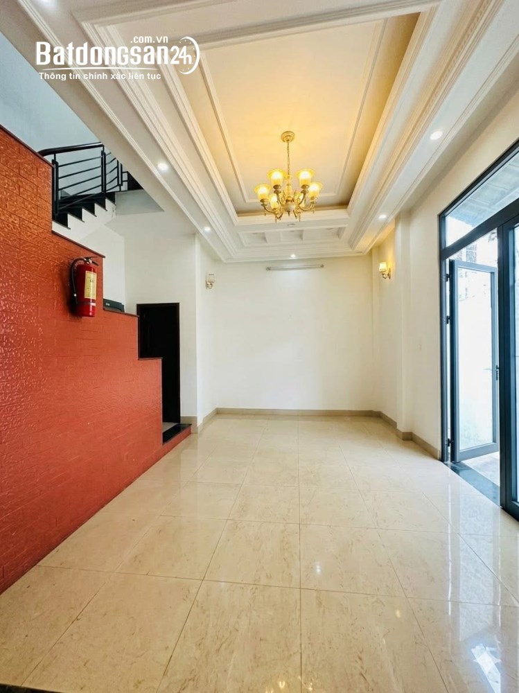 Nhà 57,8m² 3 tầng, 2 phòng ngủ lớn, sổ hồng chính chủ, giá 6 tỷ, Phường An Khánh (Q Quận 2 cũ).