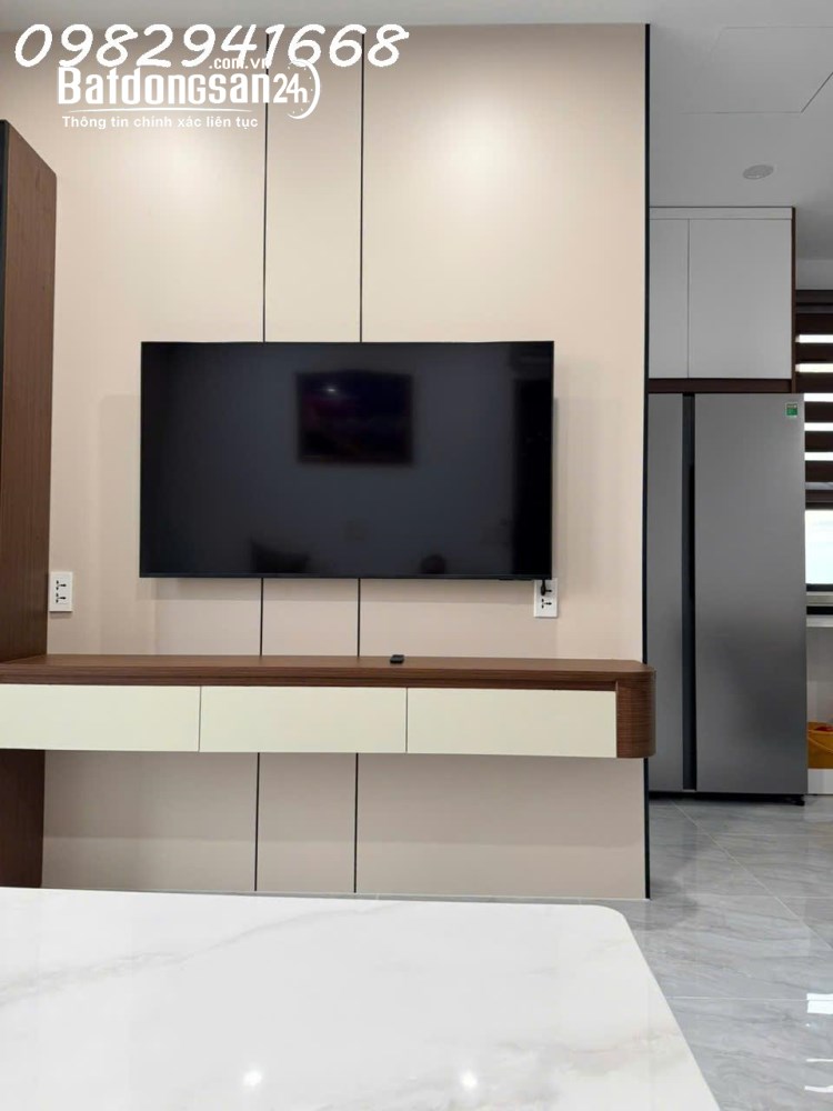 Cho thuê căn hộ Vista Residence 82m2, 2PN view pháo hoa đẳng cấp giữa trung tâm ĐN.