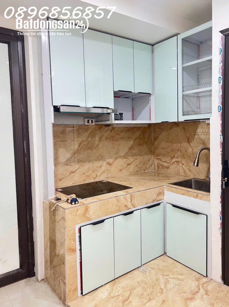 Cho thuê nhà Ngõ Phất Lộc 3 tầng, nội thất mới 100%, giá 13 triệu/tháng.