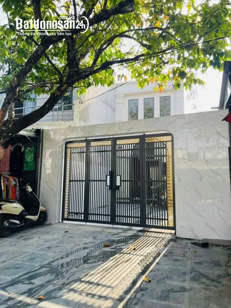Nhà mặt tiền Nguyễn Thị Tồn, Biên Hòa 106m², giảm còn 4,05 tỷ, kinh doanh, sổ hồng riêng.