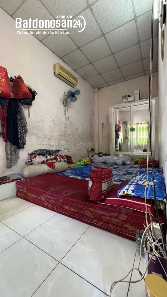Bán nhà 116m² gần chợ Linh Trung, 4,6 tỷ, sổ đỏ, thu nhập 6 triệu/tháng.