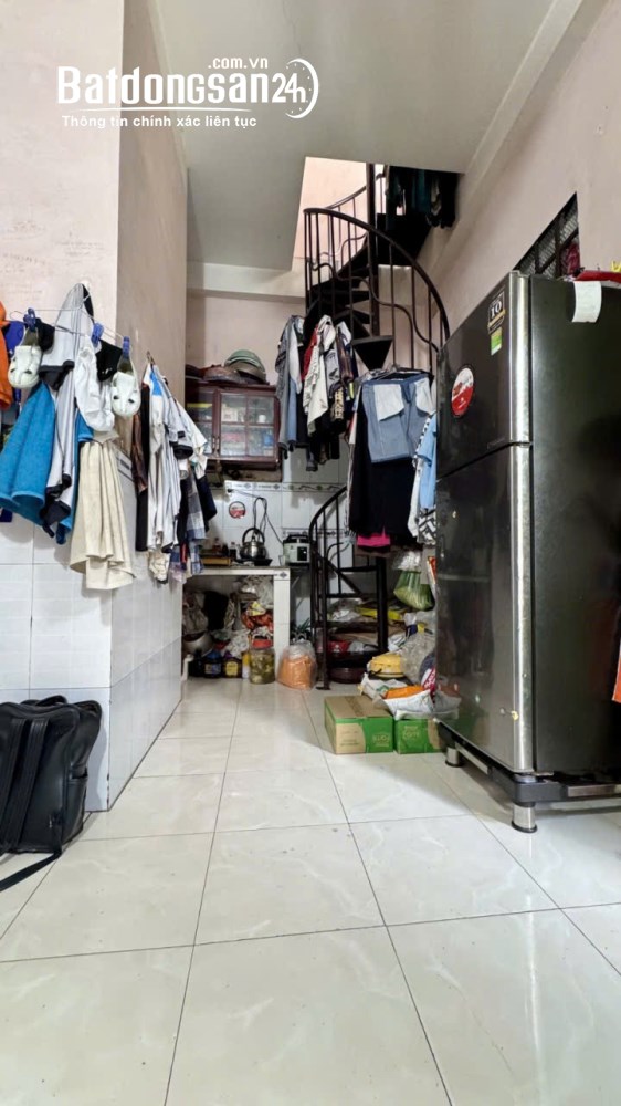 Bán nhà 116m² gần chợ Linh Trung, 4,6 tỷ, sổ đỏ, thu nhập 6 triệu/tháng.