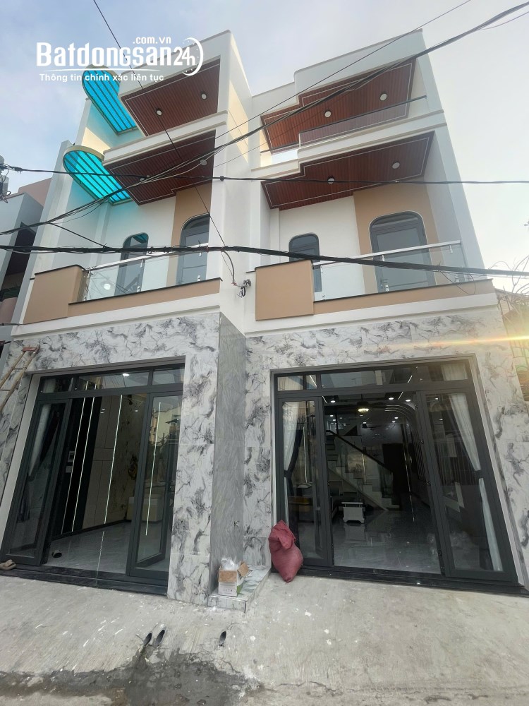 Bán nhà 1 trệt 1 lầu Biên Hòa, Đồng Nai, 85m², sân đậu ô tô, sổ hồng riêng.