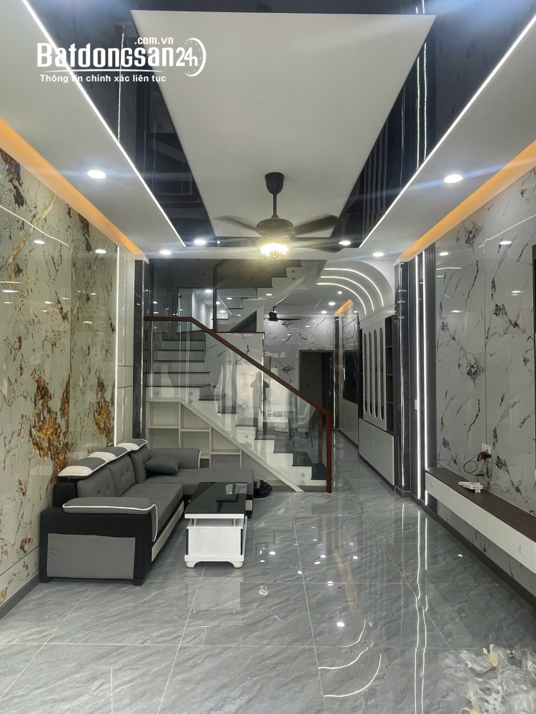 Bán nhà 1 trệt 1 lầu Biên Hòa, Đồng Nai, 85m², sân đậu ô tô, sổ hồng riêng.