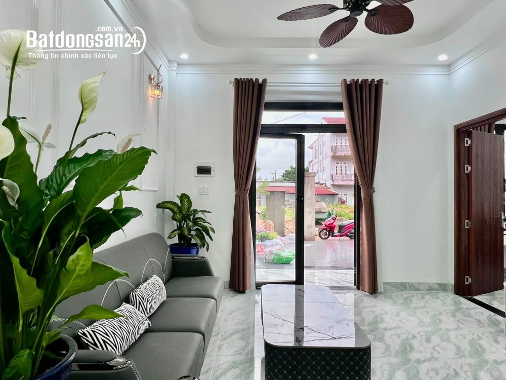 Biệt thự Trung tâm Đông Thanh, Lâm Đồng, 140m² full thổ cư, 1 trệt 1 lầu, full nội thất, gần Đà Lạt.