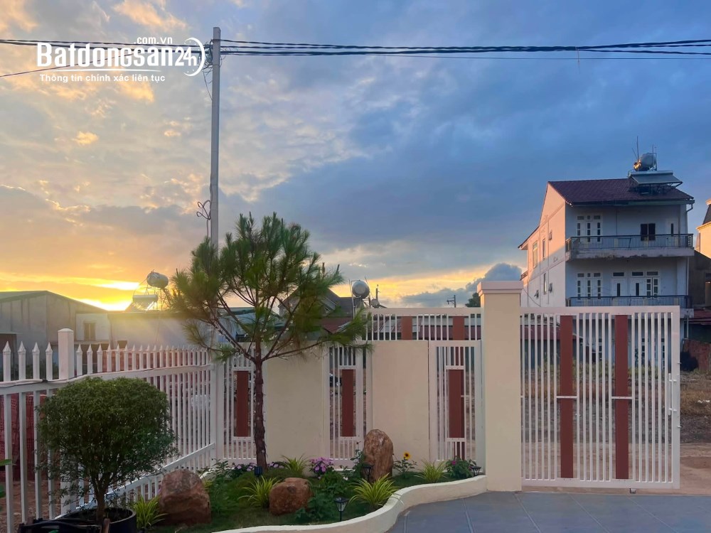 Biệt thự Trung tâm Đông Thanh, Lâm Đồng, 140m² full thổ cư, 1 trệt 1 lầu, full nội thất, gần Đà Lạt.