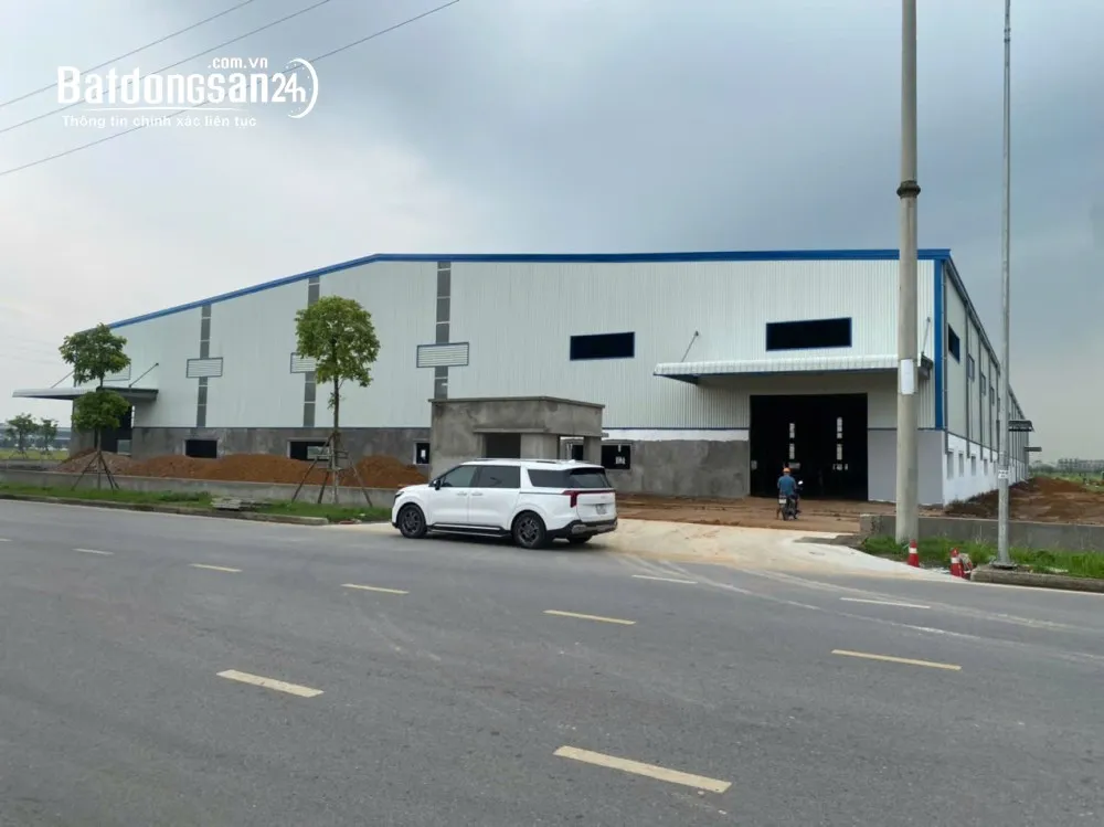 Kho xưởng KCN Đồng Văn, Ninh Bình, DT 5.000-10.000m², từ 100.000đ/m², PCCC đạt chuẩn.