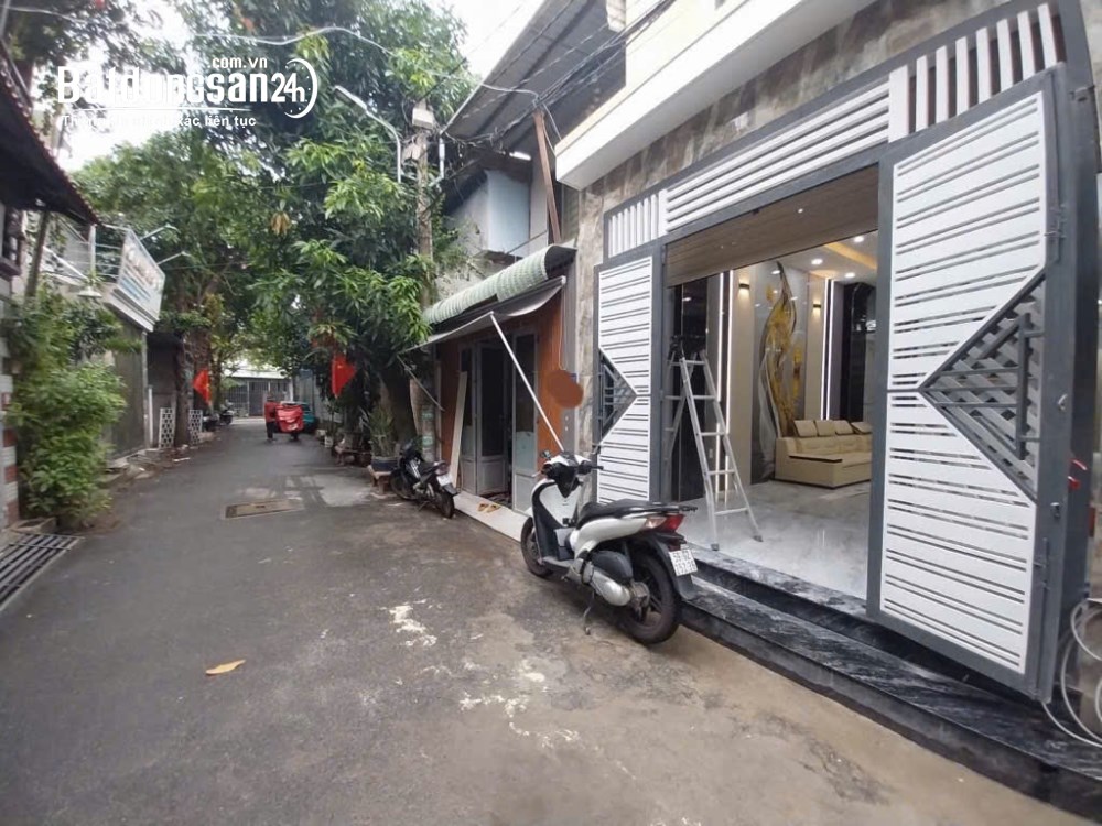 Nhà Lê Văn Khương, Phường Tân Thới Hiệp, 65m², 1 trệt 3 lầu, thang máy, hẻm ô tô, chỉ 7.x tỷ.